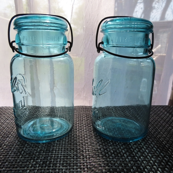 Vintage Antique Ball Mason Jars - Picture 7 of 12